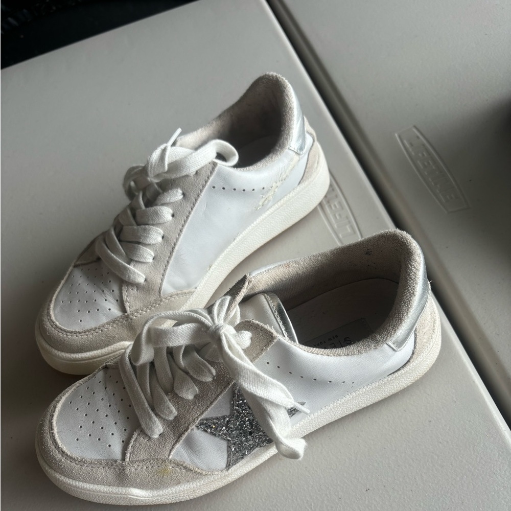 Steve Madden
